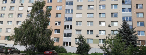 Kúpime dvojizbový byt alebo veľký jednoizbový byt s balkónom v Dunajskej Strede alebo v jej blízkom okolí